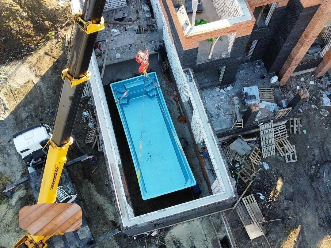 Laguna 9 — зона отдыха у бассейна в Воронеже